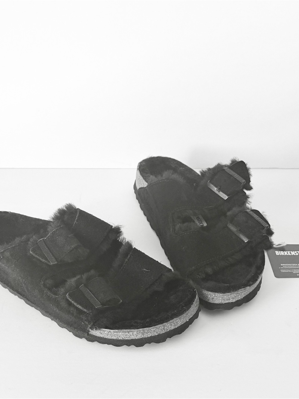 Birkenstocks Women’s Suede Sherpa Sandals Black 40/9